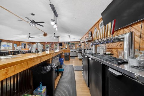 Immobilier commercial à vendre à Lake Panasoffkee, Floride: 331.48 m2 № 2167825 - photo 26