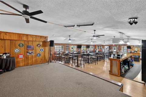 Immobilier commercial à vendre à Lake Panasoffkee, Floride: 331.48 m2 № 2167825 - photo 25
