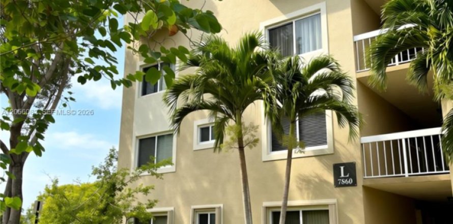 Condo in Miami, Florida, 1 bedroom № 2261866