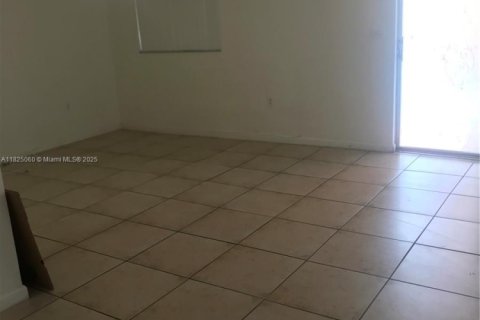 Condominio en venta en Miami Beach, Florida, 2 dormitorios, 95.78 m2 № 1792395 - foto 6