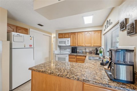 Casa en venta en Holiday, Florida, 2 dormitorios, 93.65 m2 № 1908034 - foto 13