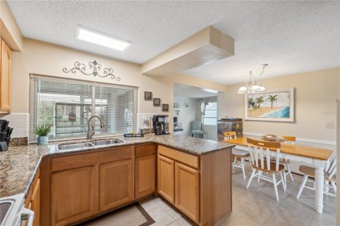 Casa en venta en Holiday, Florida, 2 dormitorios, 93.65 m2 № 1908034 - foto 16