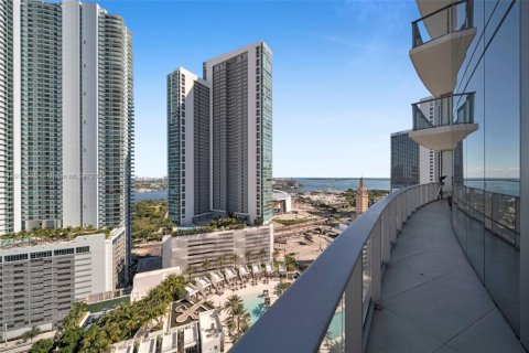 Condo in Miami, Florida, 2 bedrooms № 1972493 - photo 4