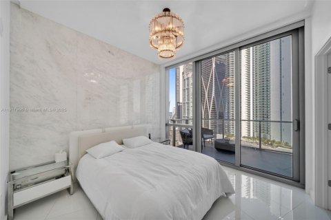 Condo in Miami, Florida, 2 bedrooms № 1972493 - photo 23