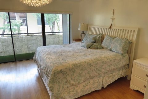 Touwnhouse à louer à Aventura, Floride: 3 chambres, 158.58 m2 № 1856942 - photo 10