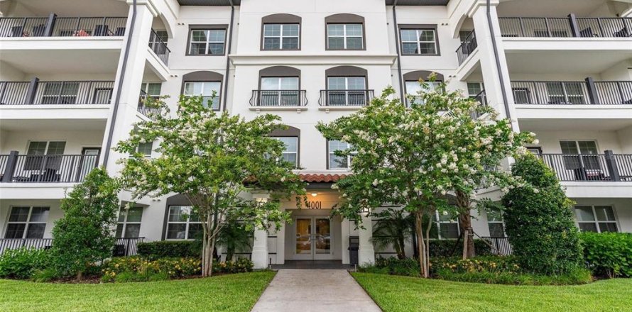 Condominio en Orlando, Florida, 3 dormitorios  № 2239319