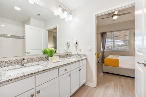 Condominio en venta en Orlando, Florida, 3 dormitorios, 104.89 m2 № 2239319 - foto 28