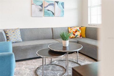 Condominio en venta en Orlando, Florida, 3 dormitorios, 104.89 m2 № 2239319 - foto 19