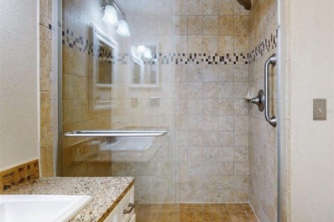 Condo in New Smyrna Beach, Florida, 2 bedrooms  № 1441186 - photo 25