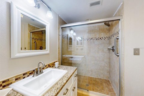 Condo in New Smyrna Beach, Florida, 2 bedrooms  № 1441186 - photo 24