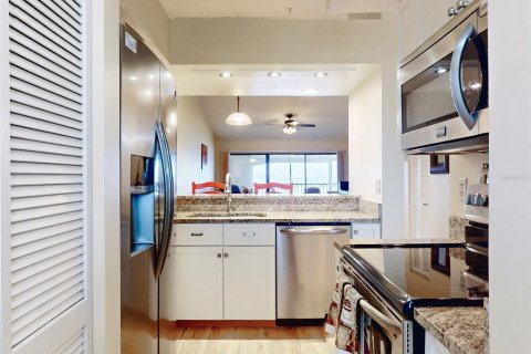 Condo in New Smyrna Beach, Florida, 2 bedrooms  № 1441186 - photo 18