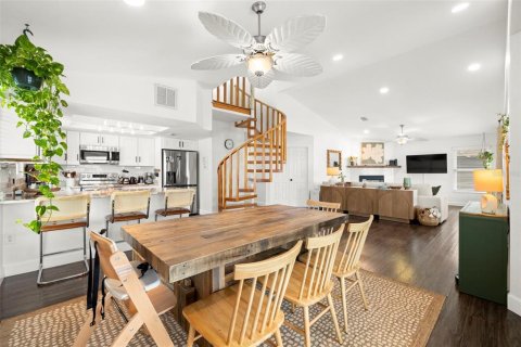 Casa en venta en Treasure Island, Florida, 3 dormitorios, 166.2 m2 № 1866074 - foto 7