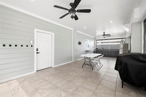 Casa en venta en Treasure Island, Florida, 3 dormitorios, 166.2 m2 № 1866074 - foto 23