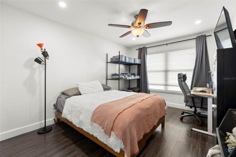 Casa en venta en Treasure Island, Florida, 3 dormitorios, 166.2 m2 № 1866074 - foto 13