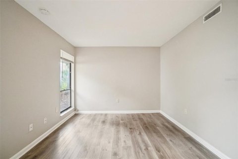 Купить виллу или дом в Тампа, Флорида 9 комнат, 249.63м2, № 2148472 - фото 22