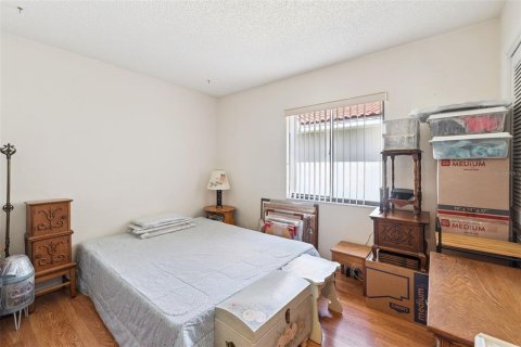 House in Winter Haven, Florida 3 bedrooms, 147.34 sq.m. № 2101423 - photo 15