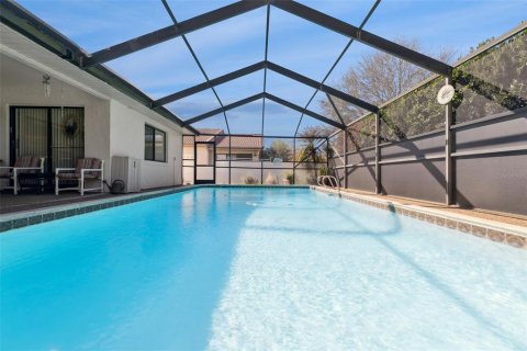 House in Winter Haven, Florida 3 bedrooms, 147.34 sq.m. № 2101423 - photo 19