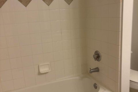 Touwnhouse à louer à Delray Beach, Floride: 2 chambres, 109.16 m2 № 2168911 - photo 14