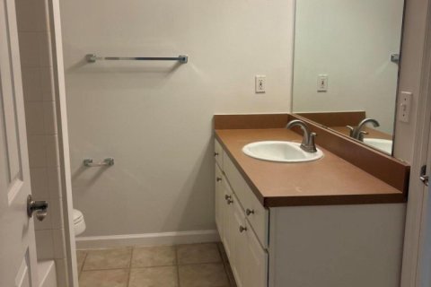 Touwnhouse à louer à Delray Beach, Floride: 2 chambres, 109.16 m2 № 2168911 - photo 10