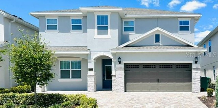 House in Kissimmee, Florida 5 bedrooms, 273.6 sq.m. № 1569963