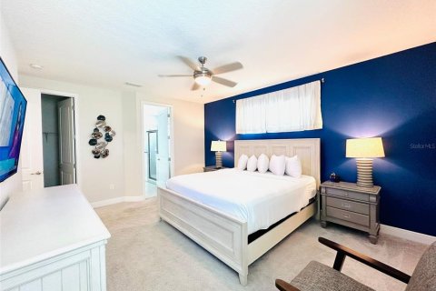 House in Kissimmee, Florida 5 bedrooms, 273.6 sq.m. № 1569963 - photo 4