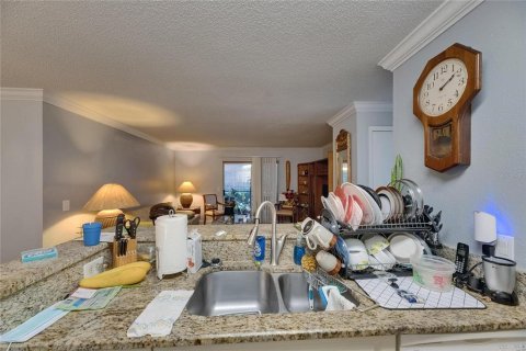 Condo in Tampa, Florida, 3 bedrooms  № 1765460 - photo 16