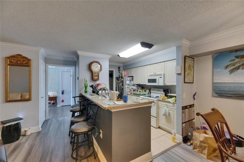 Condo in Tampa, Florida, 3 bedrooms  № 1765460 - photo 13