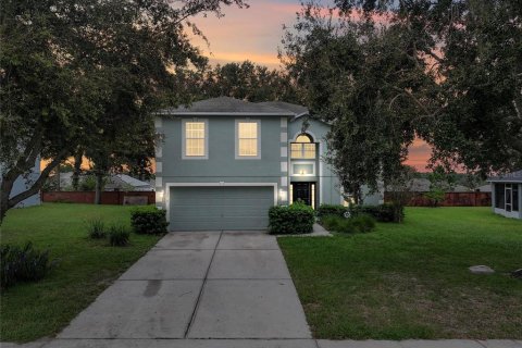 Villa ou maison à vendre à Mascotte, Floride: 4 chambres, 271.65 m2 № 1902333 - photo 1