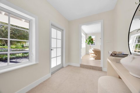 Купить виллу или дом в Корал-Гейблс, Флорида 3 спальни, 169.83м2, № 1954339 - фото 25