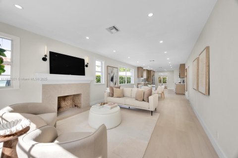 Купить виллу или дом в Корал-Гейблс, Флорида 3 спальни, 169.83м2, № 1954339 - фото 4