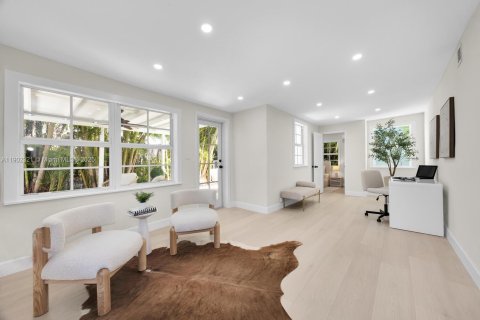 Купить виллу или дом в Корал-Гейблс, Флорида 3 спальни, 169.83м2, № 1954339 - фото 14