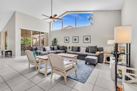 Townhouse in Palm Beach Gardens, Florida 3 bedrooms, 150.04 sq.m. № 2245753 - photo 9