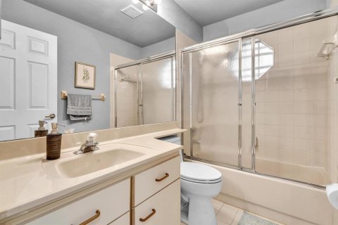Townhouse in Palm Beach Gardens, Florida 3 bedrooms, 150.04 sq.m. № 2245753 - photo 20