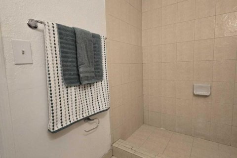 Condominio en venta en North Lauderdale, Florida, 2 dormitorios, 83.05 m2 № 2250198 - foto 4