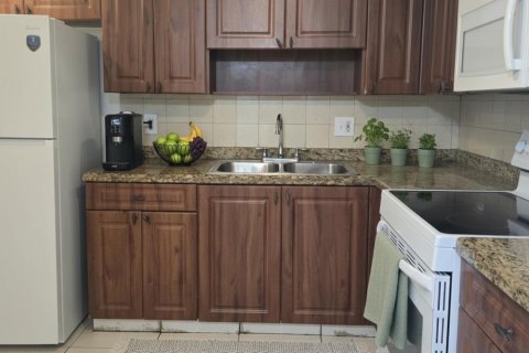 Condominio en venta en North Lauderdale, Florida, 2 dormitorios, 83.05 m2 № 2250198 - foto 15