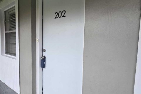 Condominio en venta en North Lauderdale, Florida, 2 dormitorios, 83.05 m2 № 2250198 - foto 3