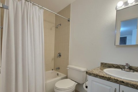 Condominio en venta en North Lauderdale, Florida, 2 dormitorios, 83.05 m2 № 2250198 - foto 28