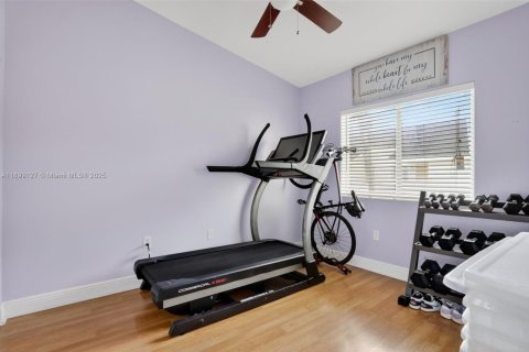 Condominio en venta en Davie, Florida, 3 dormitorios, 102.19 m2 № 1951371 - foto 17