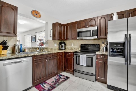 Condominio en venta en Davie, Florida, 3 dormitorios, 102.19 m2 № 1951371 - foto 11