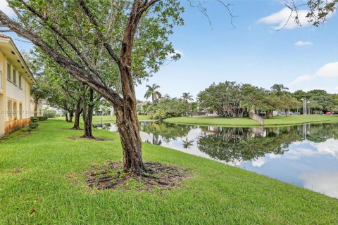 Condominio en venta en Davie, Florida, 3 dormitorios, 102.19 m2 № 1951371 - foto 24