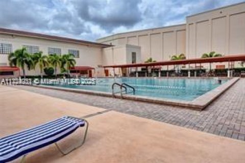 Condo in Coral Springs, Florida, 2 bedrooms  № 1861014 - photo 20