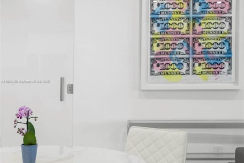 Condominio en venta en Miami Beach, Florida, 2 dormitorios, 111.2 m2 № 1933705 - foto 26