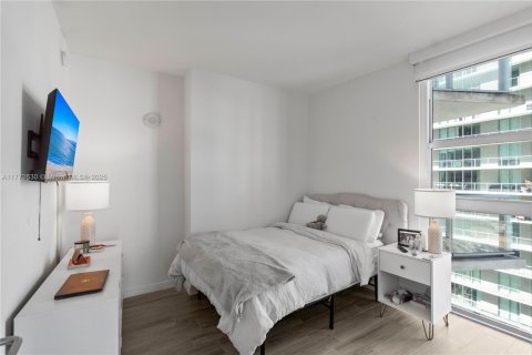 Купить кондоминиум в Майами, Флорида 2 спальни, 84.54м2, № 1712781 - фото 22