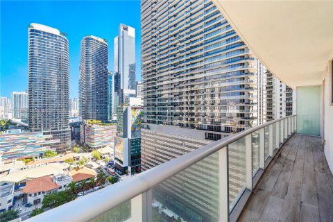 Купить кондоминиум в Майами, Флорида 2 спальни, 84.54м2, № 1712781 - фото 6