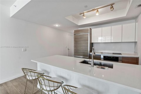 Купить кондоминиум в Майами, Флорида 2 спальни, 84.54м2, № 1712781 - фото 15