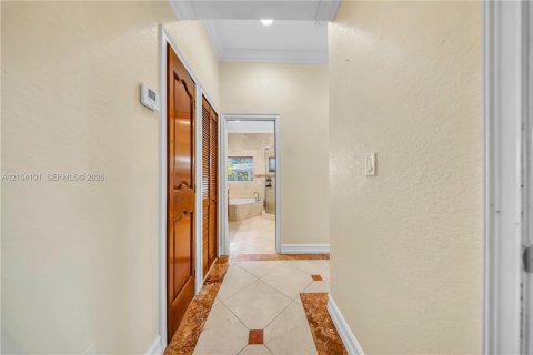 Villa ou maison à louer à Islamorada, Village of Islands, Floride: 5 chambres, 271.46 m2 № 2422005 - photo 27