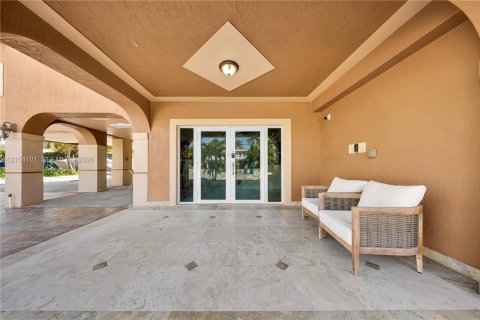 Villa ou maison à louer à Islamorada, Village of Islands, Floride: 5 chambres, 271.46 m2 № 2422005 - photo 11