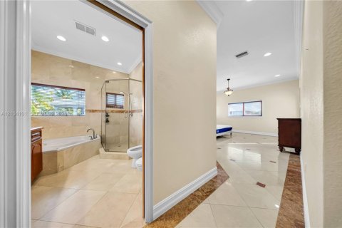 Villa ou maison à louer à Islamorada, Village of Islands, Floride: 5 chambres, 271.46 m2 № 2422005 - photo 28