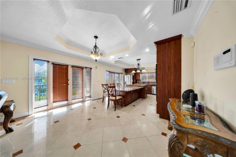 Villa ou maison à louer à Islamorada, Village of Islands, Floride: 5 chambres, 271.46 m2 № 2422005 - photo 21