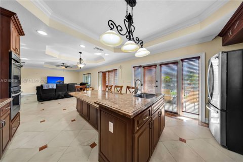 Villa ou maison à louer à Islamorada, Village of Islands, Floride: 5 chambres, 271.46 m2 № 2422005 - photo 25